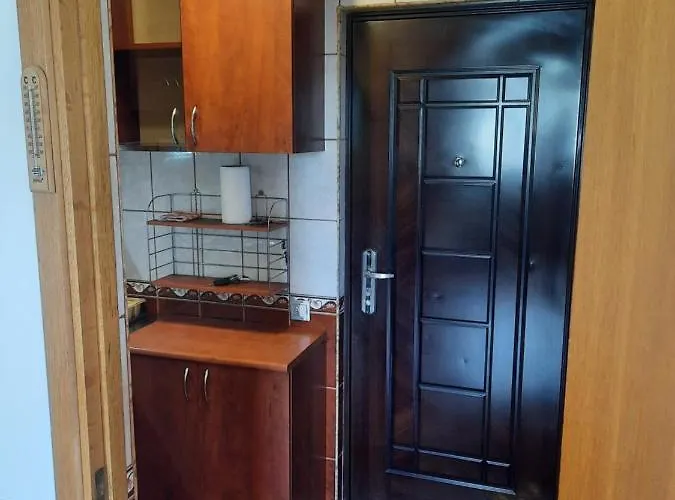 Like * بوخارست